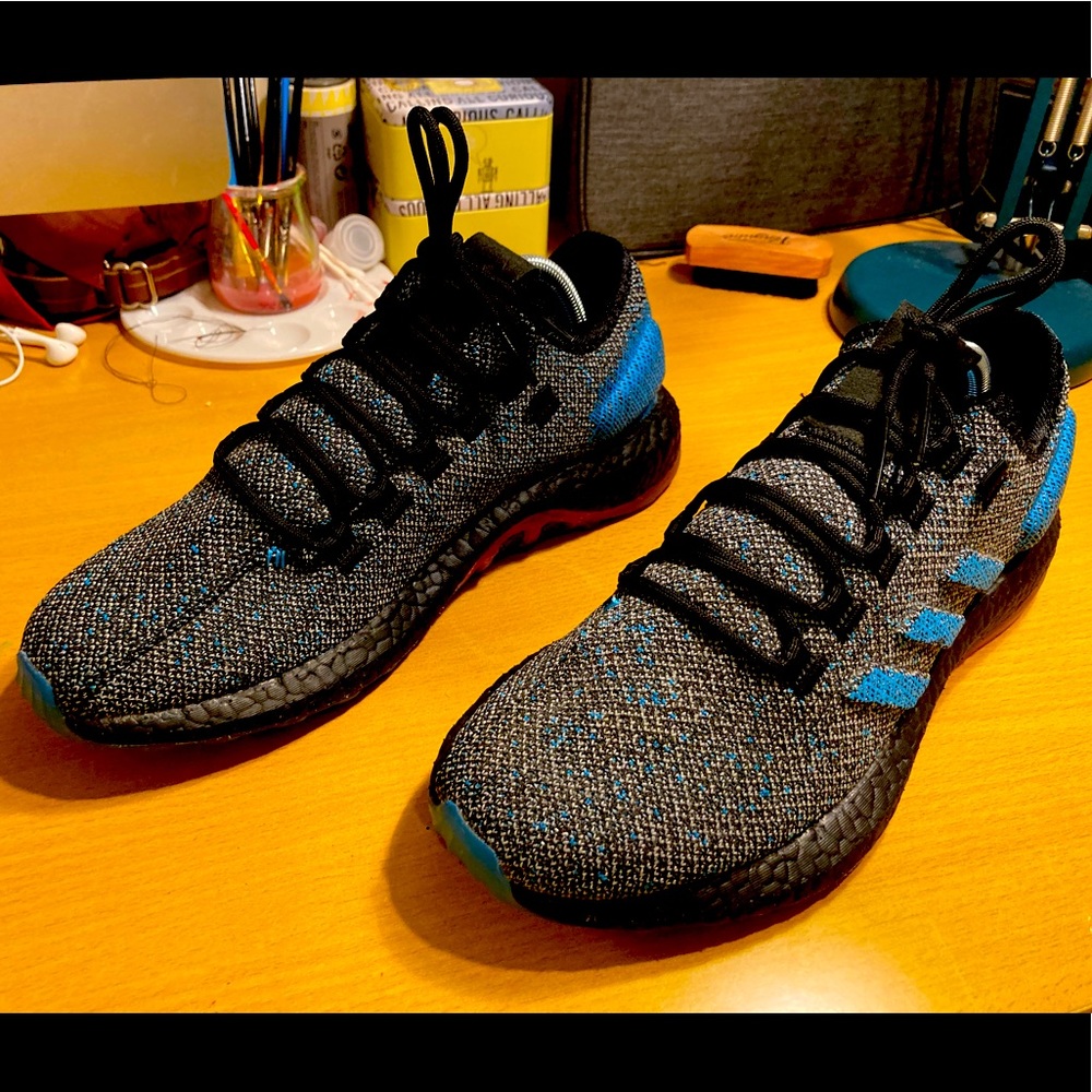 Adidas pureboost size 9.5us 3M reflective sneakers